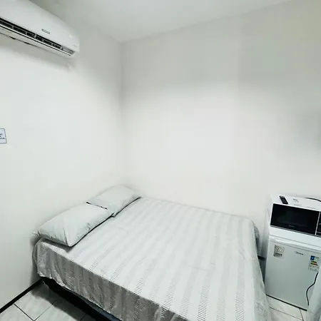 Mini Ap No Derby Com Garagem Apartment Sobral Exterior photo